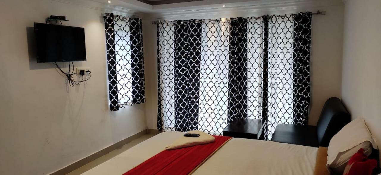 Runs Residency Hotel Ooty Luaran gambar